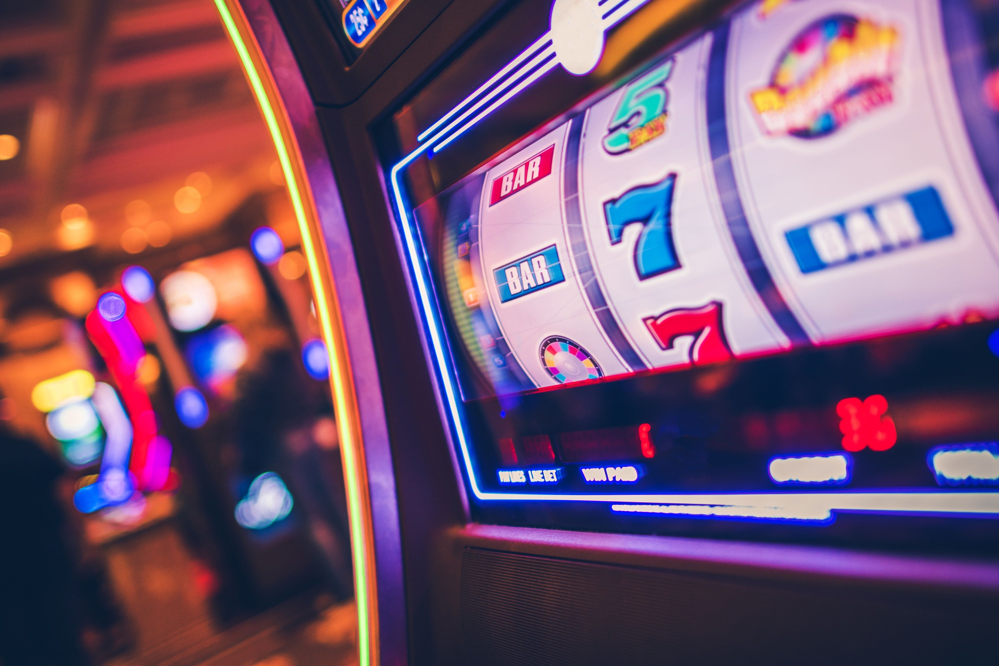 bettogelasia mobile app interface showing live football markets and casino games on smartphone